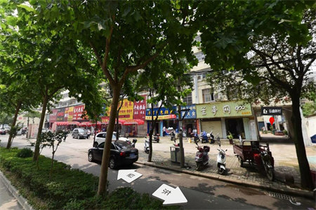 委家属院3室2厅1卫85m2简单装修带储藏室